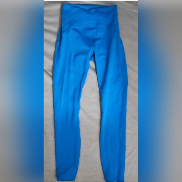 NWOT Lululemon 25" Instill High Rise Leggings - Picture 1 of 2